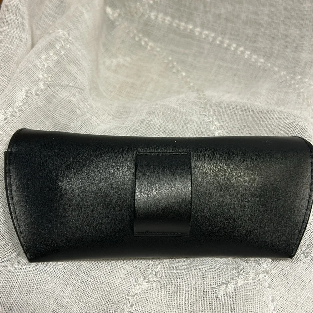 Spyoptic Glace 021.c sunglasses with Ray-Ban case